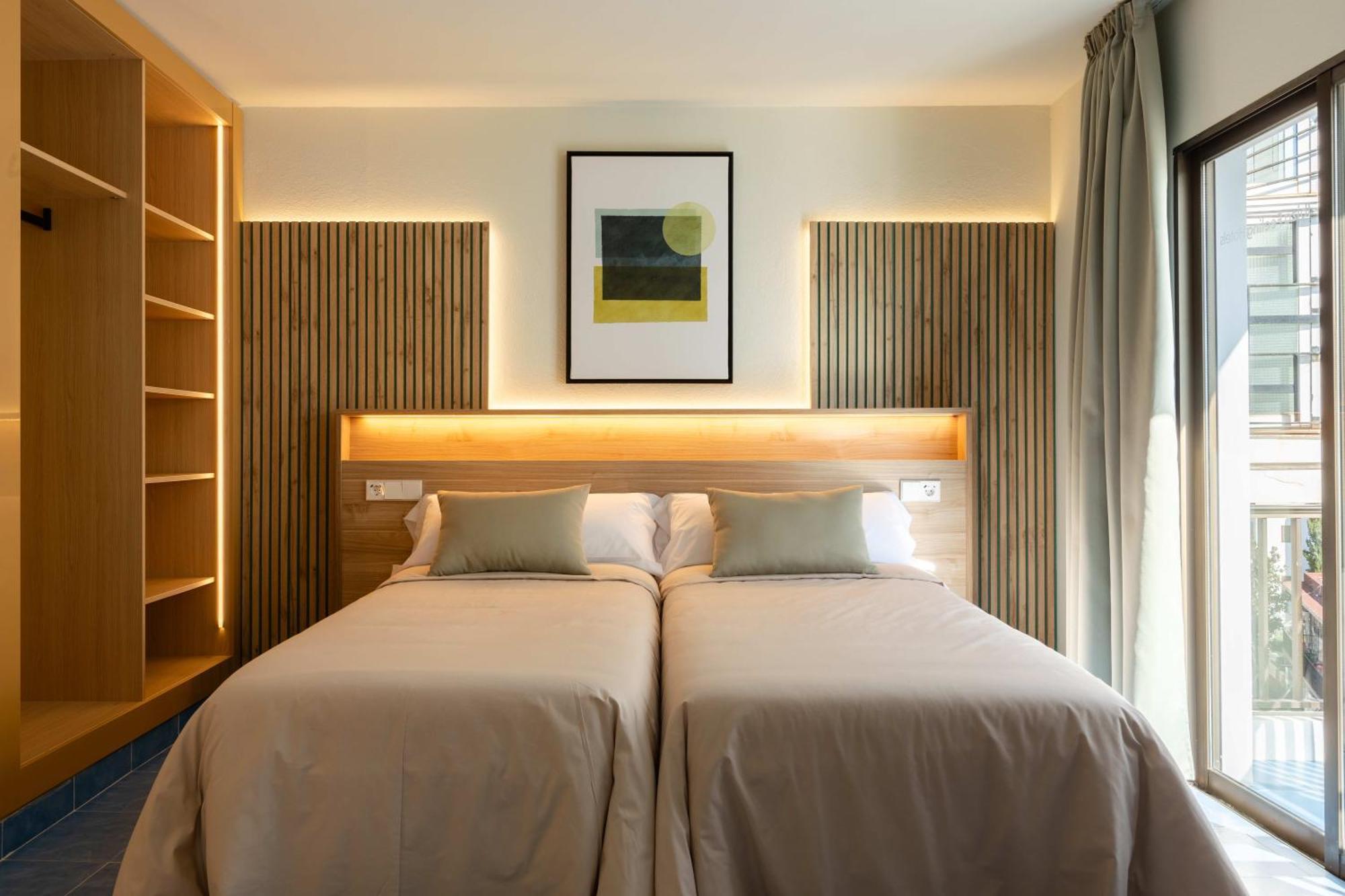 The Blue Apartments - Adults Only San Antonio  Bagian luar foto